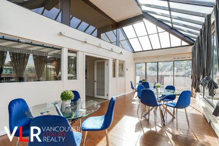 None in West Vancouver, BC - Photo 2