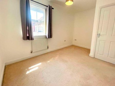 Walmesley Chase, Hilperton, Trowbridge, BA14 - Photo 2