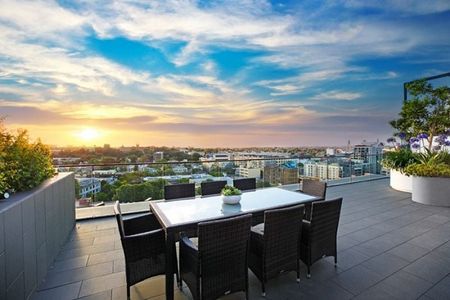 Experience Luxury Living with Views Over the Central Park Precinct - Photo 3