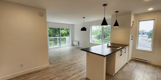 **3 ½ Avec BUREAU** Au Cœur De Ste-Foy - Photo 3