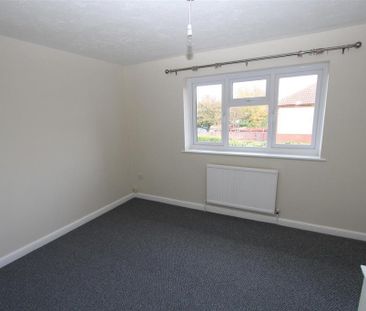 2 bedroom detached house to rent - Photo 6