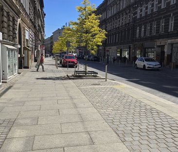 Duża Kawalerka-Centrum 1.piętro-Kamienica - Zdjęcie 4