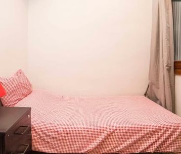 Carrer Vilaragut, Valencia, Valencian Community 46002 - Photo 2