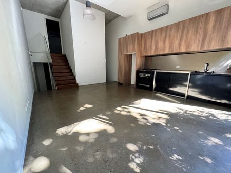 79 Nicholson Street, Abbotsford VIC 3067 - Townhouse For Rent | Domain - Photo 3