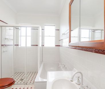 11 Park Street, Goulburn - Photo 2