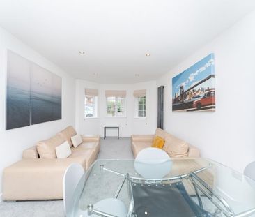 2 bedroom apartment to rent - Photo 2