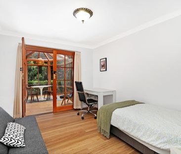 Charming Fully Furnished Family Home - Photo 6