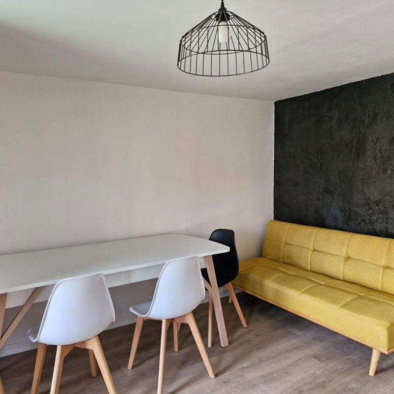 Location Appartement 2 pièces Meublé 38m² ROANNE 42300 - Photo 1