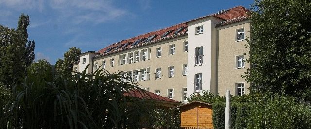 Sanierungsobjekt Hochrain 22-24 / Altbauwohnung - Photo 1