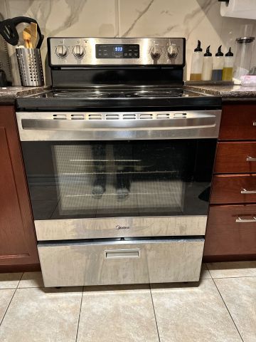 For Lease - 22 Gauguin Avenue, Vaughan, Ontario - Photo 2