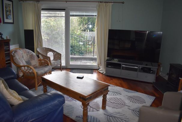 4 bedroom detached house to rent - Photo 1