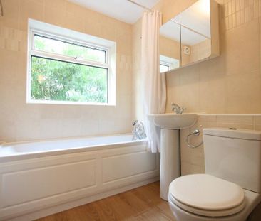 2 bedroom property to rent - Photo 6