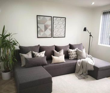 4 bedroom house to rent - Photo 1