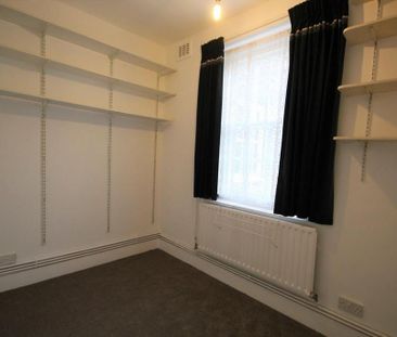 2 bedroom maisonette to rent - Photo 4