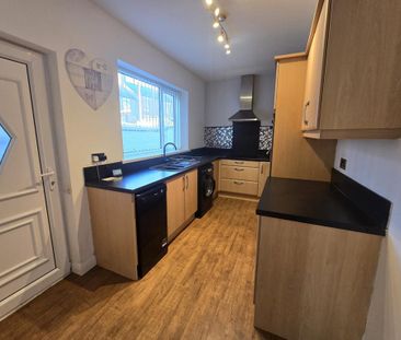 2 bedroom terraced house to rent - Photo 6