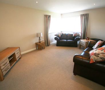 1b College Heights, Wellington Square, Belfast, BT7 3LG - Photo 4