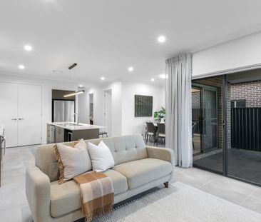 276 George Street, Box Hill NSW 2765 - House For Rent | Domain - Photo 2