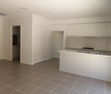 Ready To Move In! - Photo 4