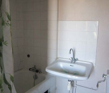 Location Appartement 3 pièces 48m² BESANCON 25000 - Photo 2
