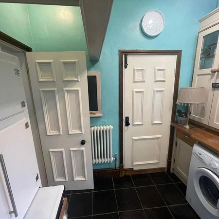 1 bedroom end of terrace house to rent - Photo 3