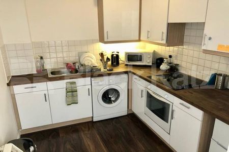 24 hour concierge, swimming pool, gym & Inclusive of water rates - Photo 5