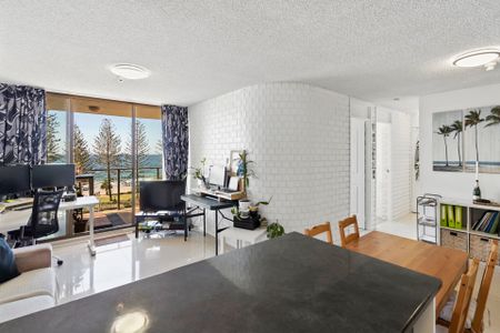 Beachside Living on Alexandra Parade — Neat, Modern & Perfectly Positioned - Photo 2