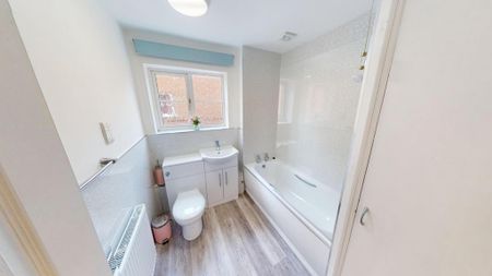 2 bedroom flat to rent - Photo 5