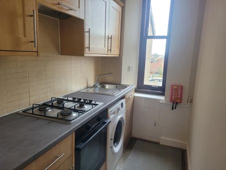 2 bedroom flat to rent - Photo 5