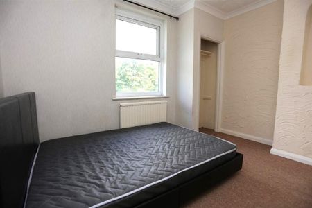 4 bedroom house to rent - Photo 4