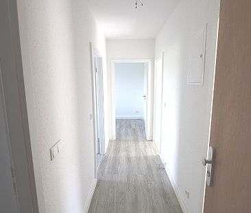 Einziehen und Wohnen… Gemütliche Wohnung in Aschersleben! - Foto 1