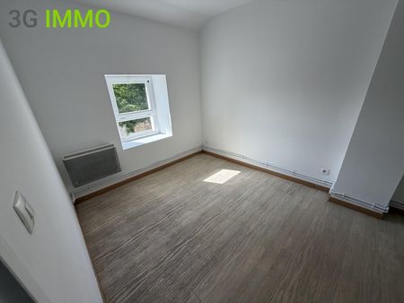 Location / Appartement T4 - Photo 3