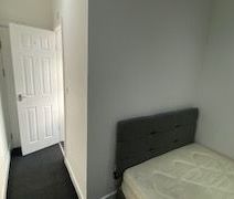 Room 5, Walsgrave Road, Coventry - Photo 2