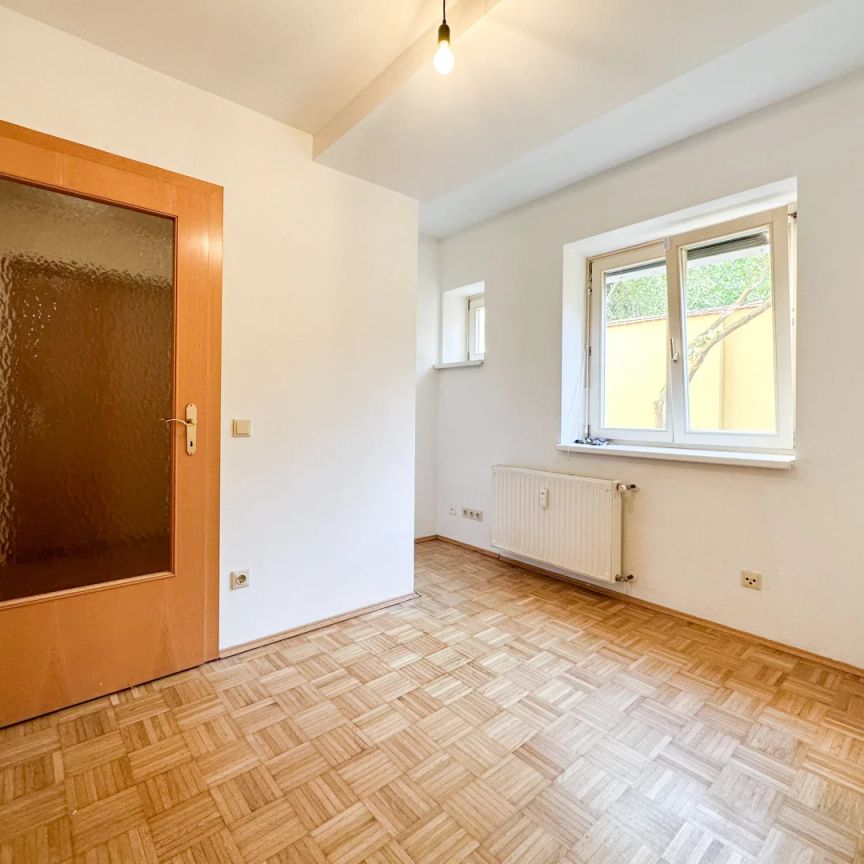 +++ JAKOMINIPLATZ +++ Zentrale 2,5-Zimmer-Innenhofwohnung mit Extraküche - Photo 1