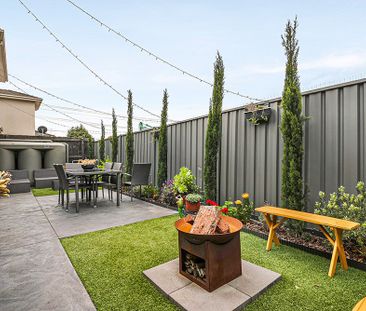 3/5 Dumbarton Street, Reservoir VIC 3073 - Photo 2