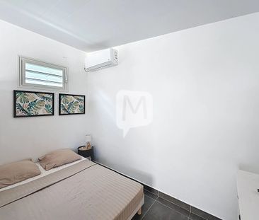 Location Appartement 1 pièce 25m² REMIRE MONTJOLY 97354 - Photo 2