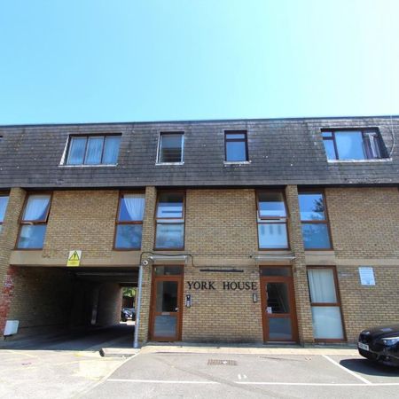 Studio to rent - Photo 4