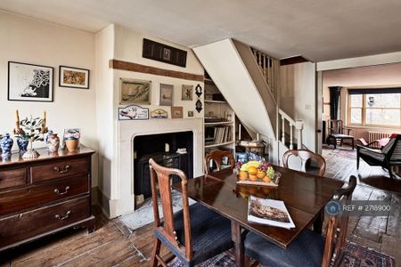 1 bedroom maisonette to rent - Photo 4