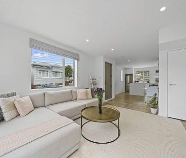 Newtown Living - Photo 2