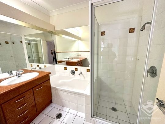 3 Bedroom Townhouse - Photo 1