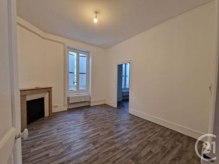 Location Appartement 2 pièces 46m² NEVERS 58000 - Photo 3