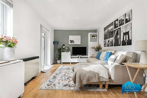 Chiltern Court, Pages Hill, Muswell Hill, N10 - Photo 1