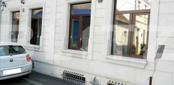Spatiu ultracentral la super pret! - Photo 2