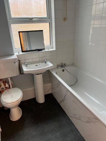 Room in a Shared House, Forest Road, E17 - Photo 5