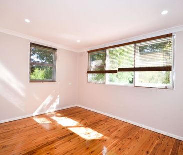 Family Home for Rent - 50 Janice Street, Seven Hills - Photo 6