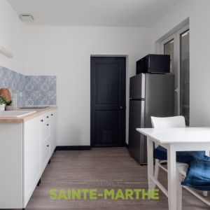 A LOUER Joli T2 NIORT - Photo 3