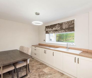 2 bedroom semi-detached house to rent - Photo 3