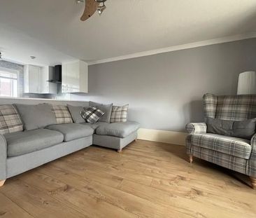 1 bedroom semi-detached bungalow to rent - Photo 1