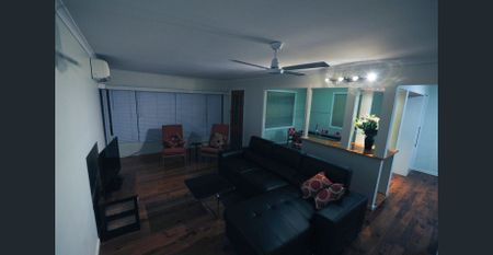 FULLY FURNISHED ACCOMMODATION INCLUDING SERVICES - Photo 4