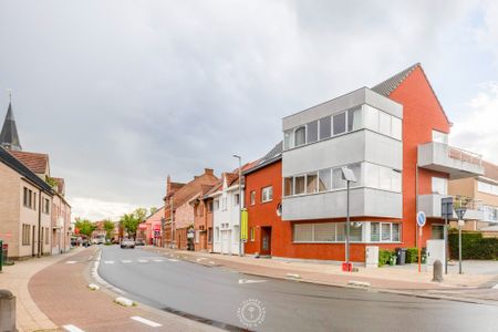 Ruim en lichtrijk gelijkvloers appartement met 2 slaapkamers - Foto 2