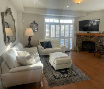 For Lease - 2 Cranberry Quay, Collingwood, Ontario - Photo 1